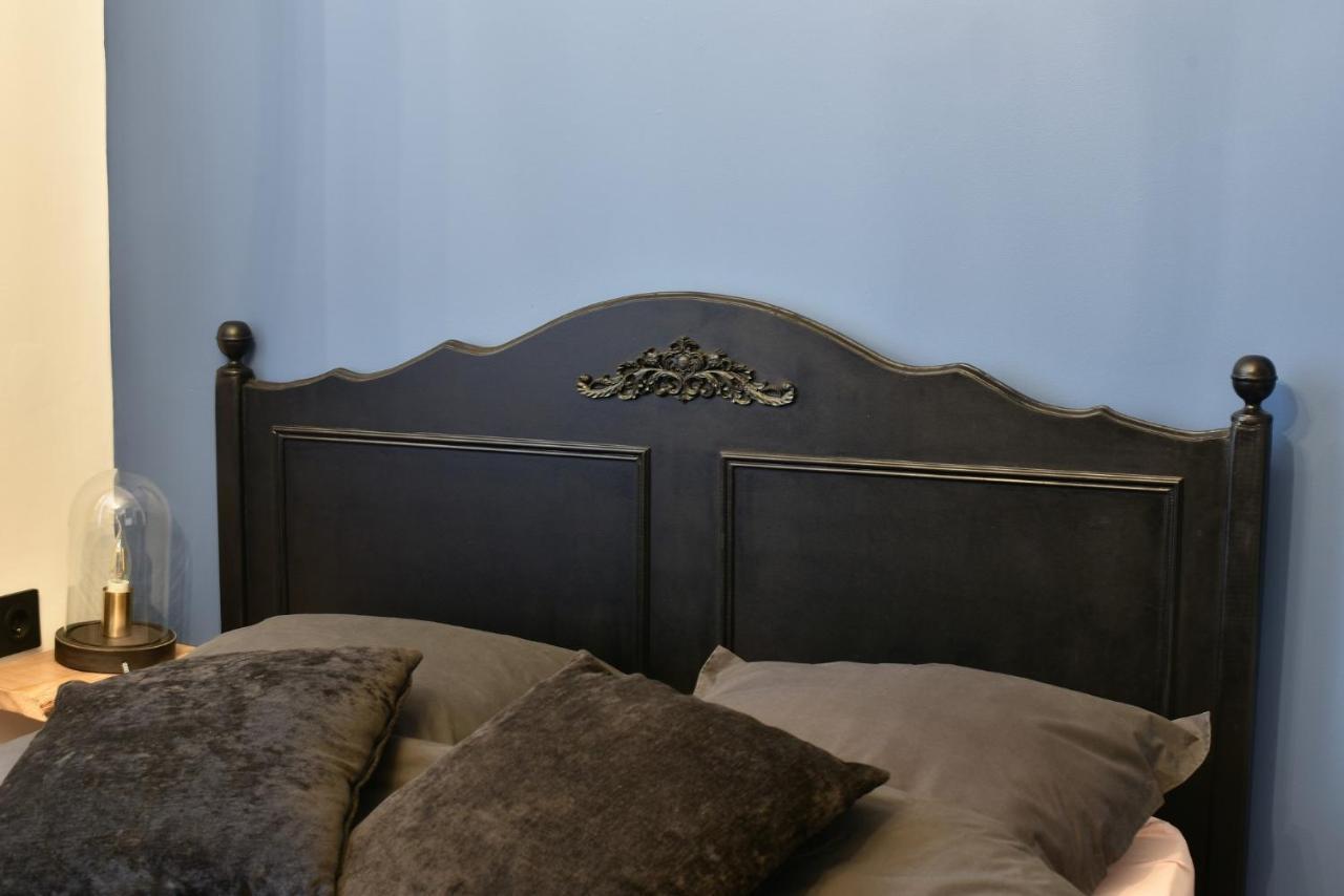 Апартаменты Les Petits Boudoirs De Savoie Шамбери Экстерьер фото