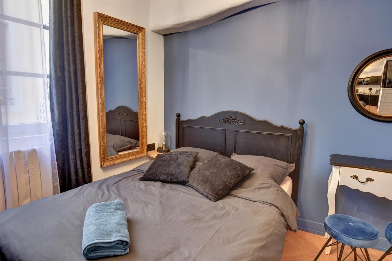 Апартаменты Les Petits Boudoirs De Savoie Шамбери Экстерьер фото